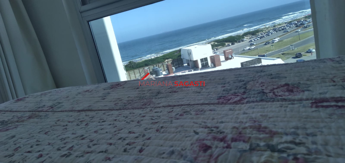 Apartamento ID.3605 - PUNTA DEL ESTE BRAVA 3 DORMITORIOS Y DEPENDENCIA 