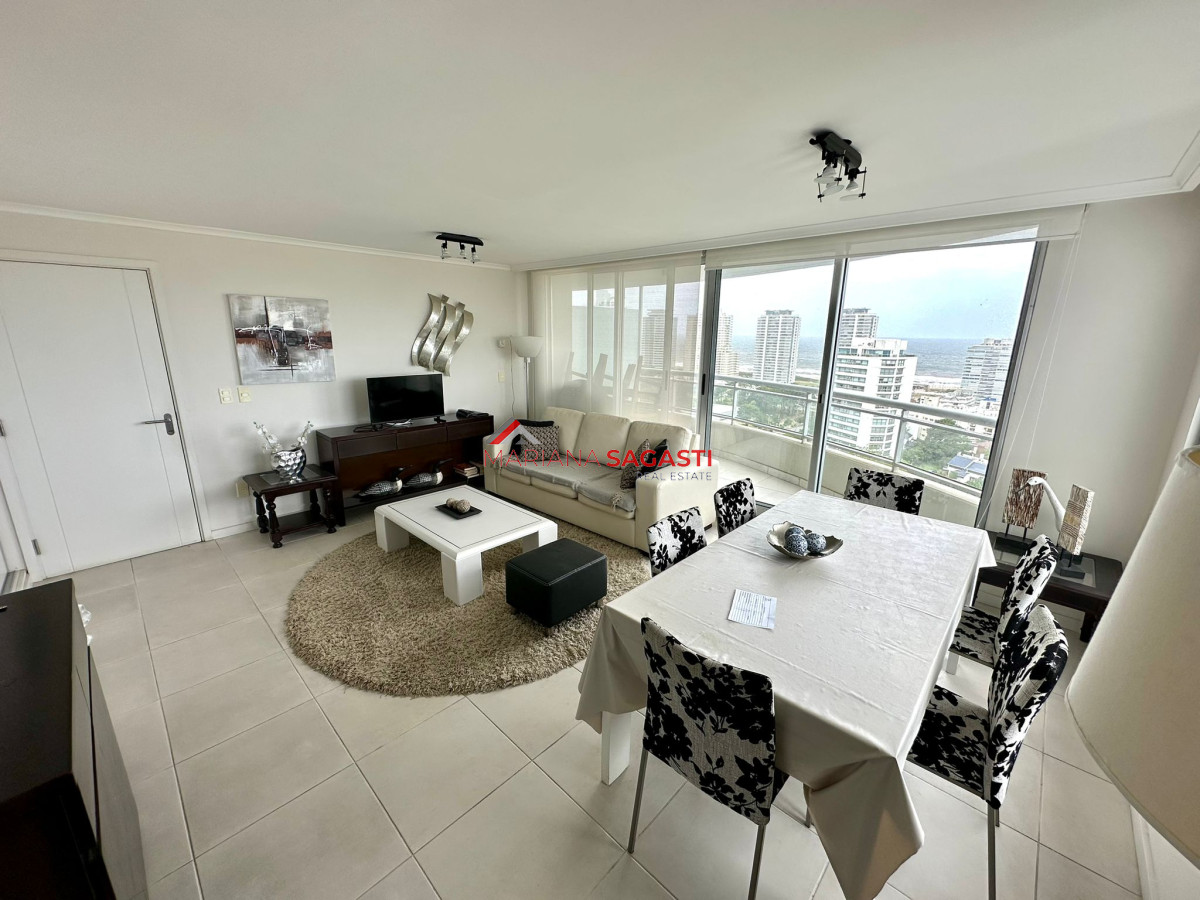 Apartamento ID.3817 - PUNTA DEL ESTE BRAVA OCEAN DRIVE 2 DORMITORIOS 