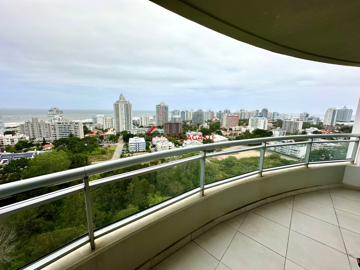 Apartamento ID.3817 - PUNTA DEL ESTE BRAVA OCEAN DRIVE 2 DORMITORIOS 