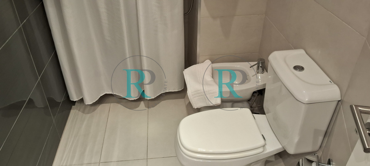 Apartamento ID.1850 - PUNTA DEL ESTE BRAVA APTO DE 2 DORMITORIOS EN SUITE BALCON GARAJE AMENITIES 