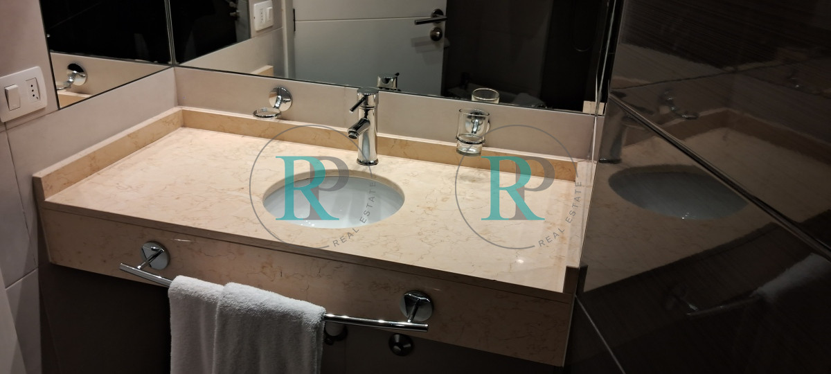 Apartamento ID.1850 - PUNTA DEL ESTE BRAVA APTO DE 2 DORMITORIOS EN SUITE BALCON GARAJE AMENITIES 