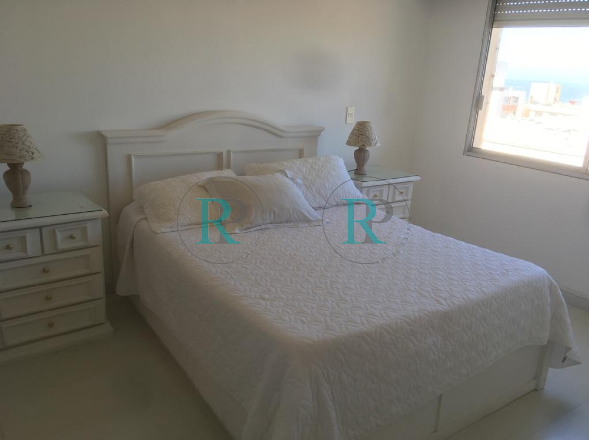 Apartamento ID.1910 -     Apartamento en Península 3 dormitorios - Punta del Este