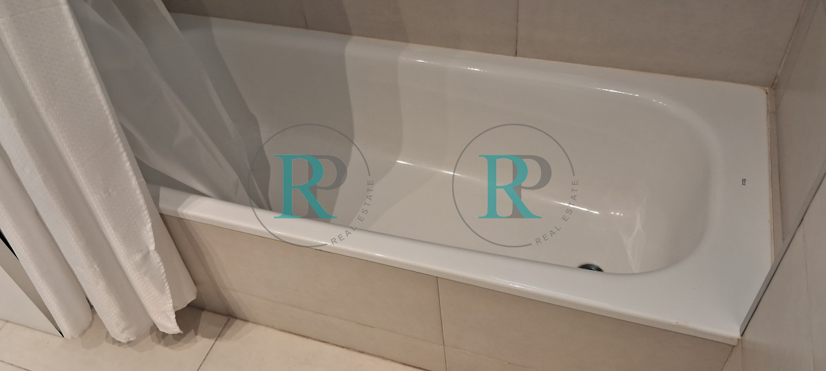 Apartamento ID.1850 - PUNTA DEL ESTE BRAVA APTO DE 2 DORMITORIOS EN SUITE BALCON GARAJE AMENITIES 
