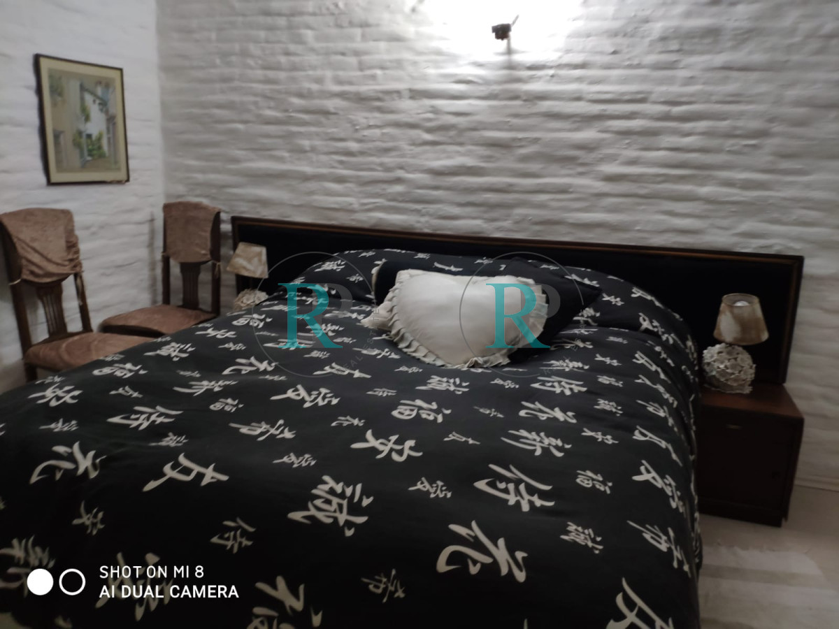 Casa ID.1881 - PUNTA DEL ESTE PINARES CASA DE 4 DORMITORIOS 2 BAÑOS PARRILLERO