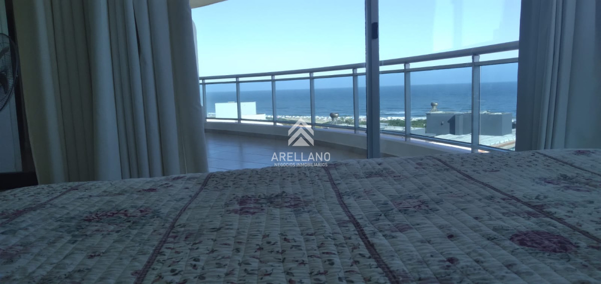 Apartamento ID.1440 - Venta apartamento 3 dormitorios y dependencia 