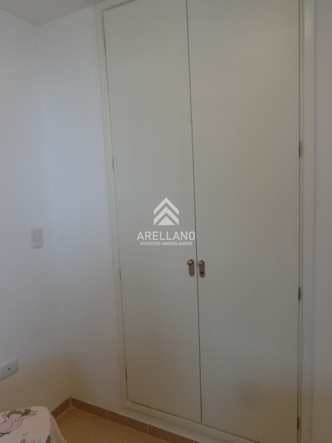 Apartamento ID.1440 - Venta apartamento 3 dormitorios y dependencia 