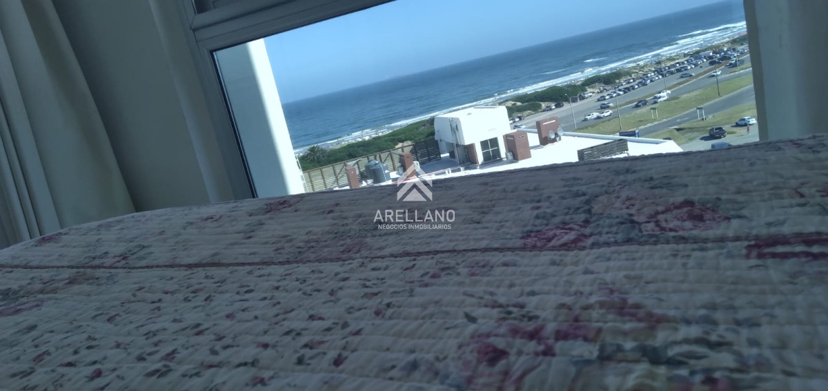 Apartamento ID.1440 - Venta apartamento 3 dormitorios y dependencia 