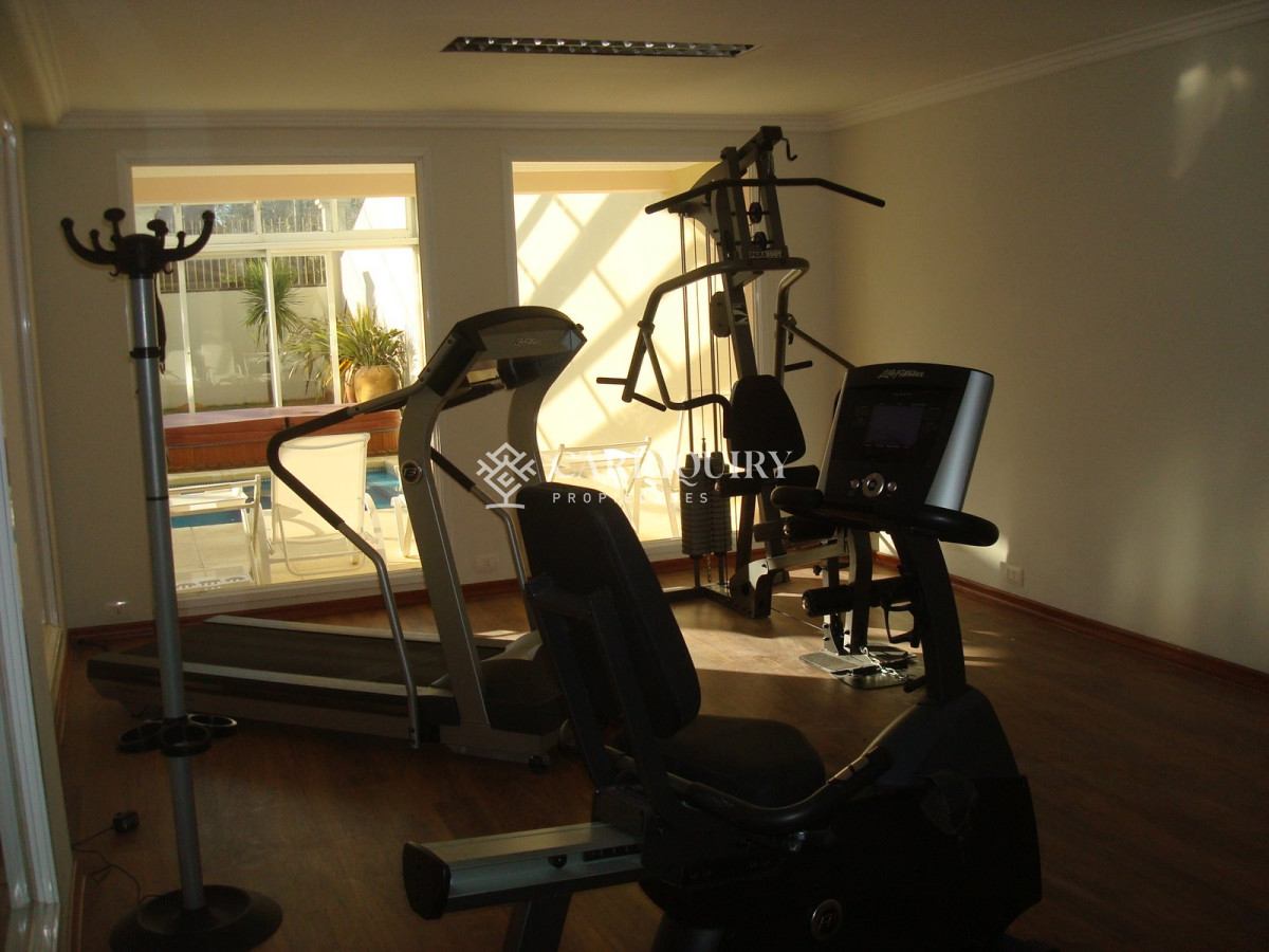 Apartamento ID.5997 - PUNTA DEL ESTE AIDY GRILL 3 DORMITORIOS EDIFICIO CON SERVICIOS