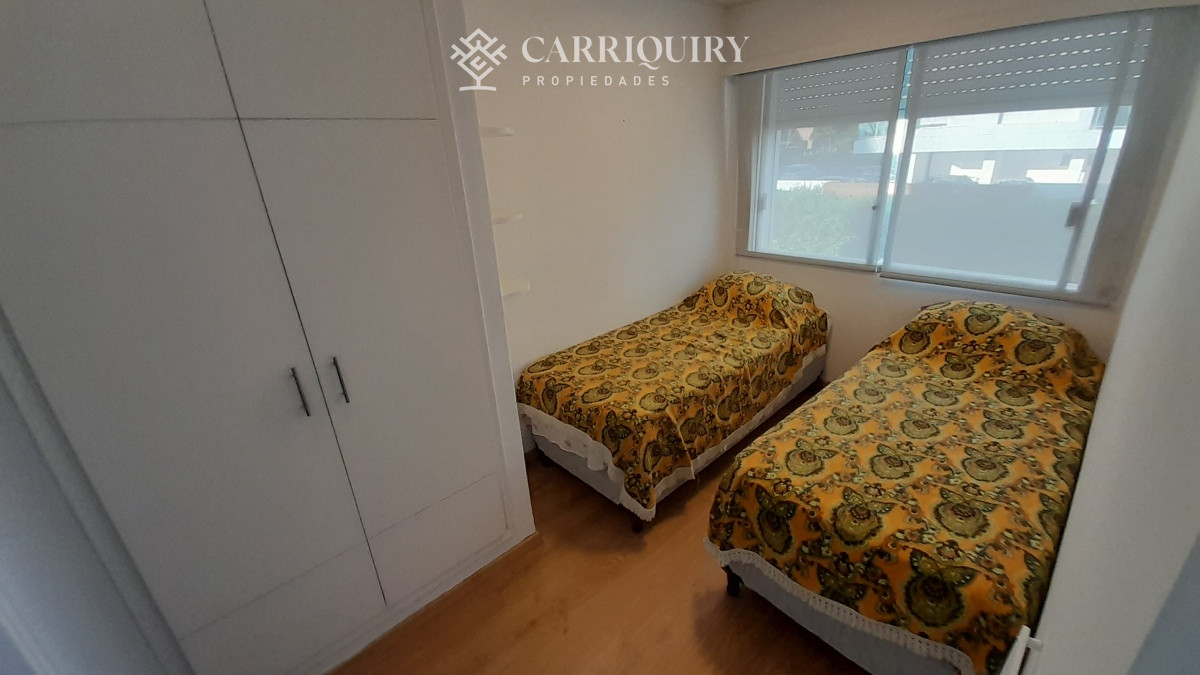 Apartamento ID.5944 - PUNTA DEL ESTE MANSA PARADA 7 EXCELENTE PROPIEDAD !!! 