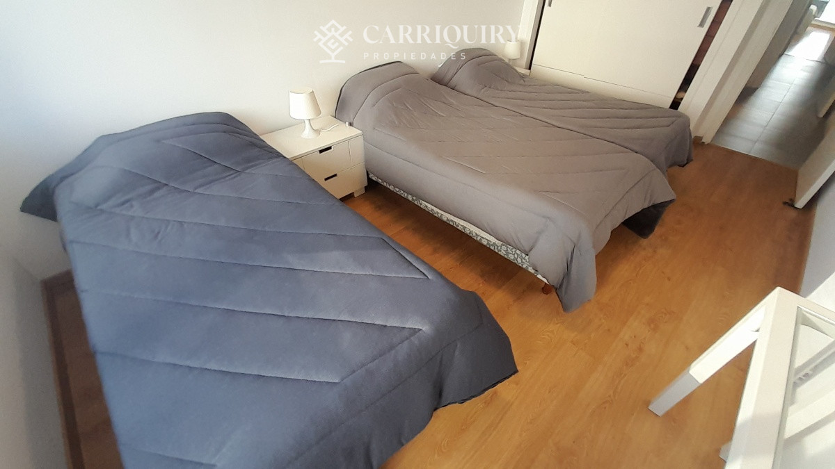 Apartamento ID.5944 - PUNTA DEL ESTE MANSA PARADA 7 EXCELENTE PROPIEDAD !!! 