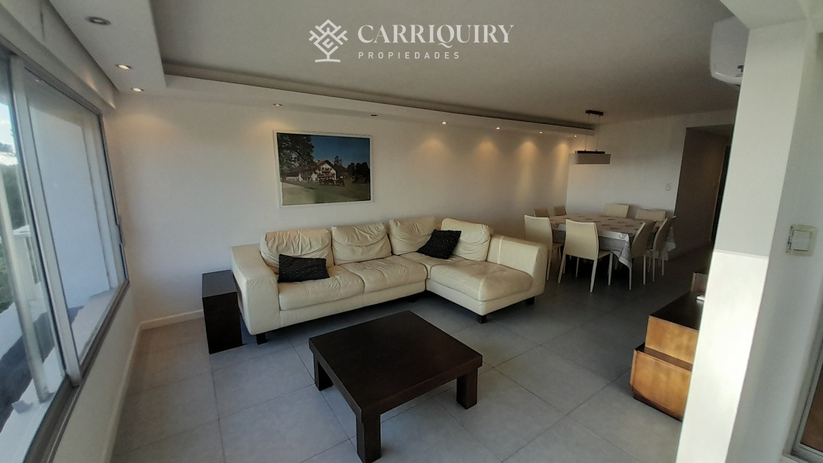 Apartamento ID.5944 - PUNTA DEL ESTE MANSA PARADA 7 EXCELENTE PROPIEDAD !!! 