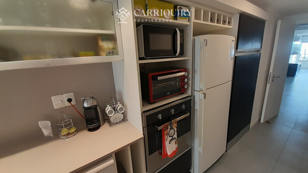 Apartamento ID.5944 - PUNTA DEL ESTE MANSA PARADA 7 EXCELENTE PROPIEDAD !!! 