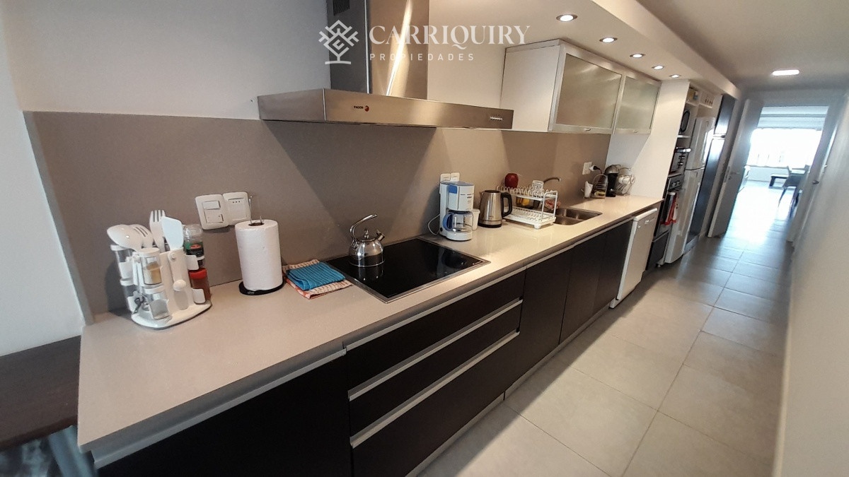 Apartamento ID.5944 - PUNTA DEL ESTE MANSA PARADA 7 EXCELENTE PROPIEDAD !!! 