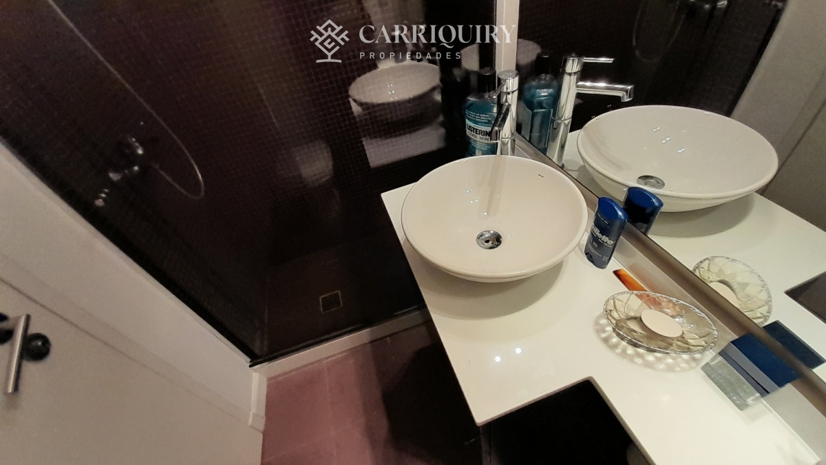 Apartamento ID.5944 - PUNTA DEL ESTE MANSA PARADA 7 EXCELENTE PROPIEDAD !!! 
