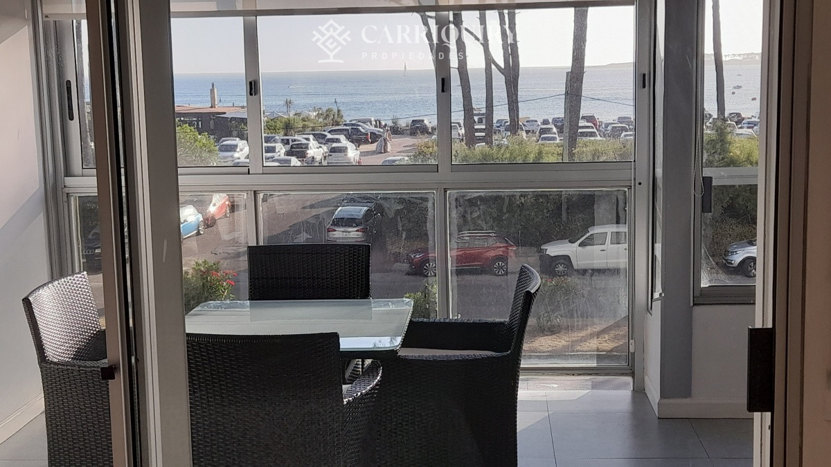 Apartamento ID.5944 - PUNTA DEL ESTE MANSA PARADA 7 EXCELENTE PROPIEDAD !!! 