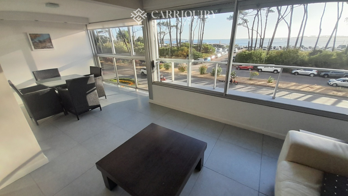 Apartamento ID.5944 - PUNTA DEL ESTE MANSA PARADA 7 EXCELENTE PROPIEDAD !!! 