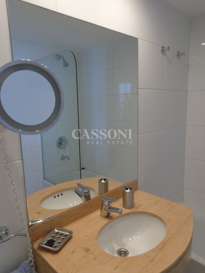Apartamento ID.863 - PUNTA DEL ESTE BRAVA 3 DORMITORIOS Y DEPENDENCIA 