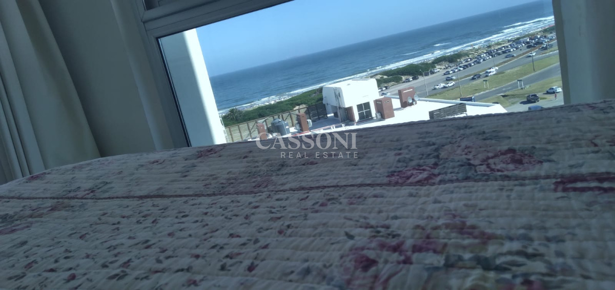 Apartamento ID.863 - PUNTA DEL ESTE BRAVA 3 DORMITORIOS Y DEPENDENCIA 