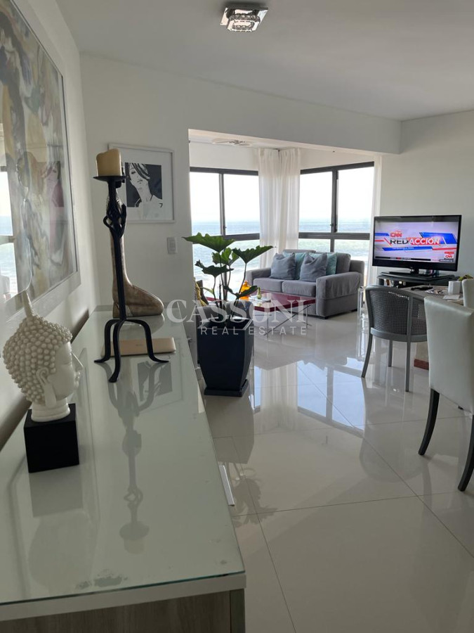 Apartamento ID.548 - PUNTA DEL ESTE BRAVA PRIMERA LINEA 3 DORMITORIOS SERVICIOS 