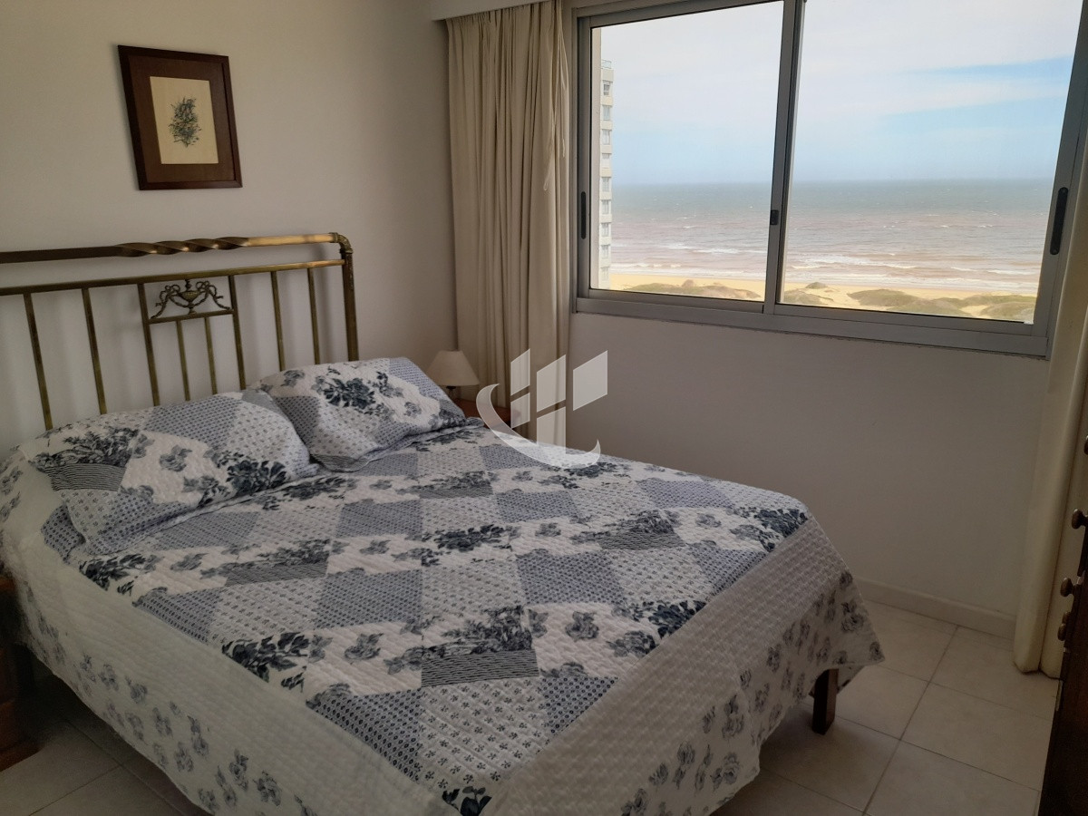 Apartamento ID.2154 - PUNTA DEL ESTE BRAVA PARA 6 PERSONAS AMENITIES GARAGE  