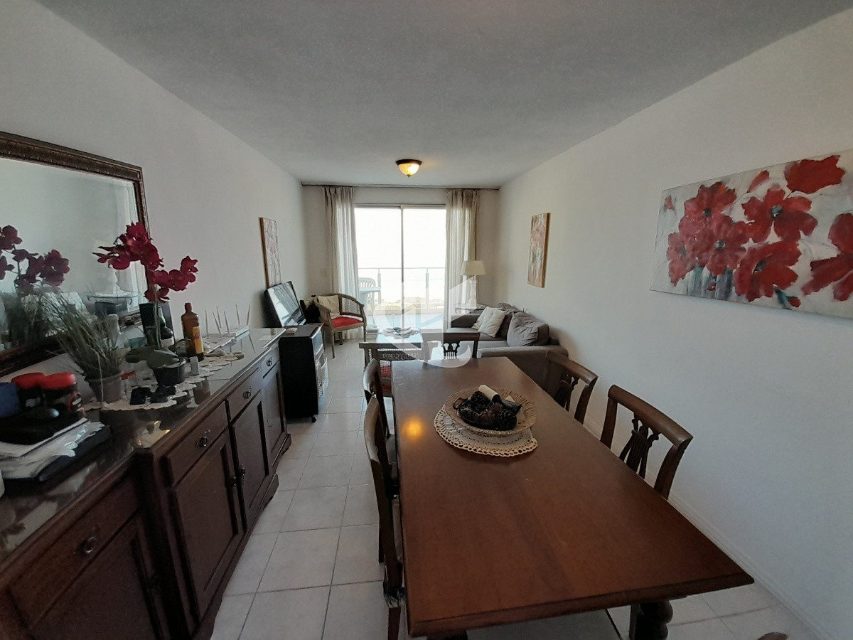 Apartamento ID.1497 - PUNTA DEL ESTE PARADA 2 BRAVA 2 DORMITORIOS EDIFICIO CON SERVICIOS