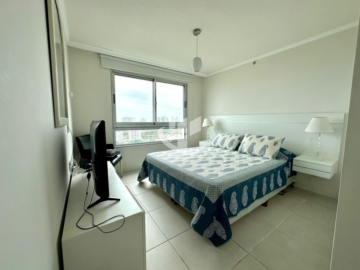 Apartamento ID.2095 - PUNTA DEL ESTE BRAVA OCEAN DRIVE 2 DORMITORIOS 