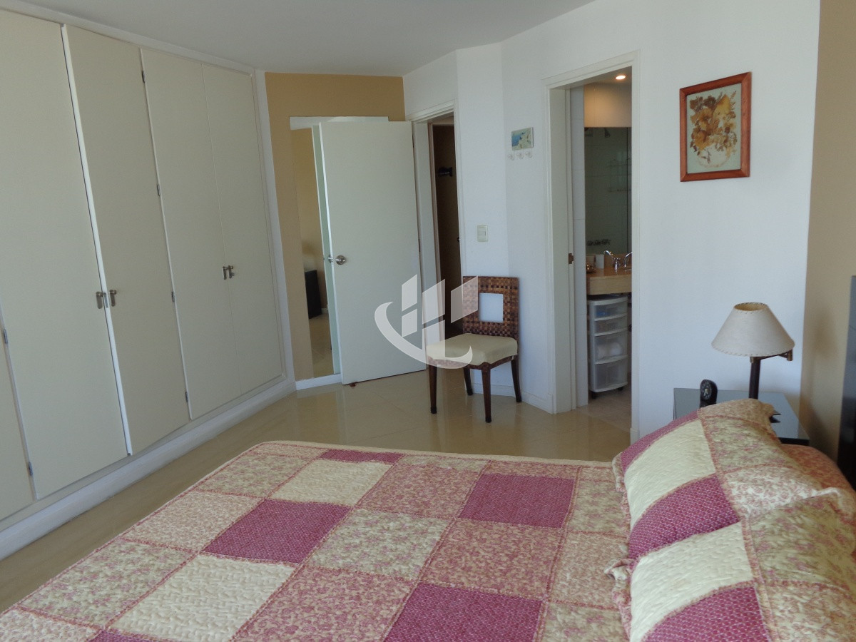 Apartamento ID.1453 - PUNTA DEL ESTE APARTAMENTO 3 DORMITORIOS ZONA BRAVA