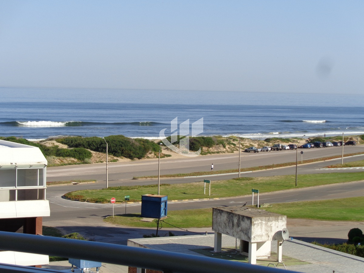 Apartamento ID.1453 - PUNTA DEL ESTE APARTAMENTO 3 DORMITORIOS ZONA BRAVA