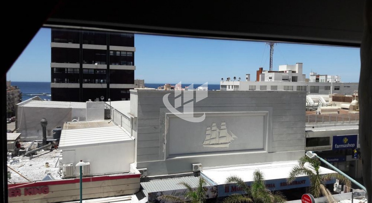 Apartamento ID.1635 - PUNTA DEL ESTE PENINSULA LUX TOWER 2 DORMITORIOS 2 GARAGE 