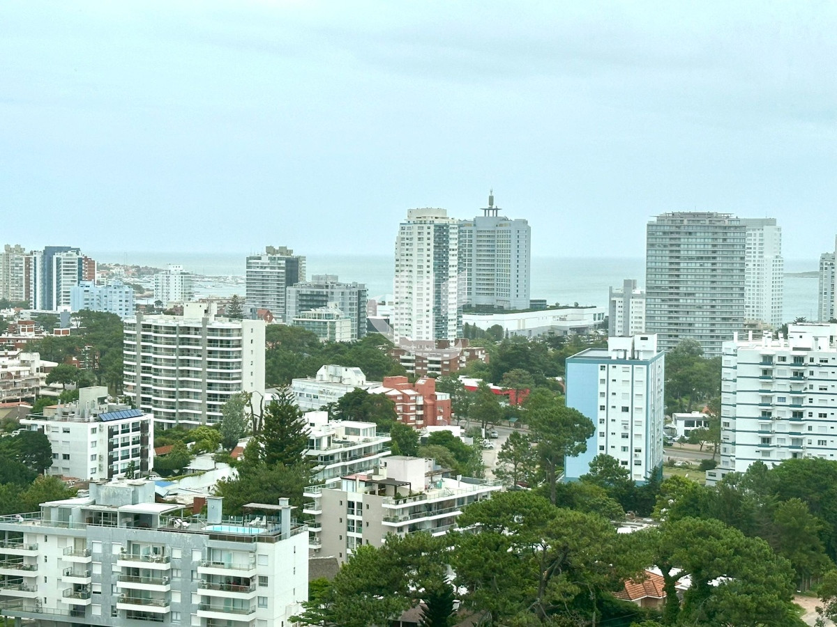 Apartamento ID.2095 - PUNTA DEL ESTE BRAVA OCEAN DRIVE 2 DORMITORIOS 