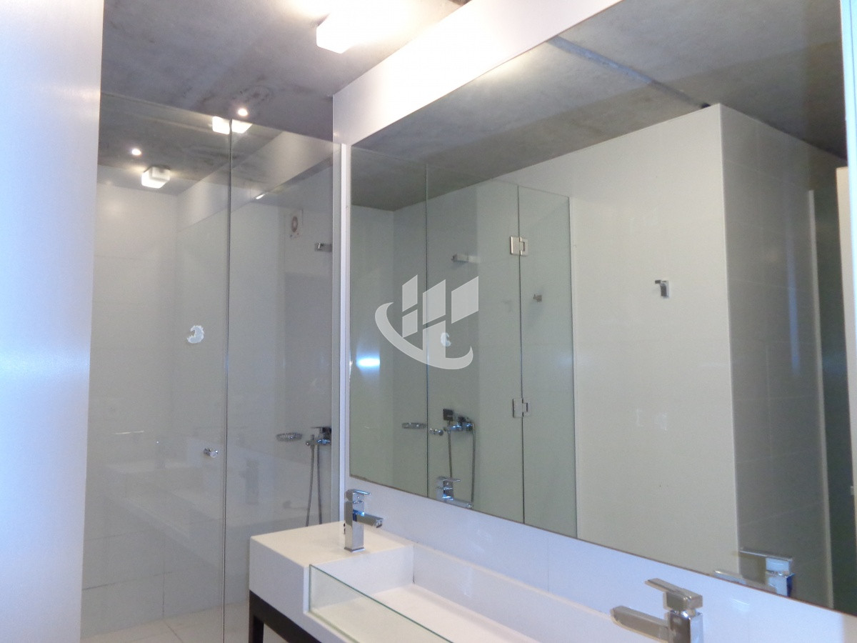 Apartamento ID.1630 - PUNTA DEL ESTE APARTAMENTO 3 DORMITORIOS PISCINA INTERIOR Y EXTERIOR 