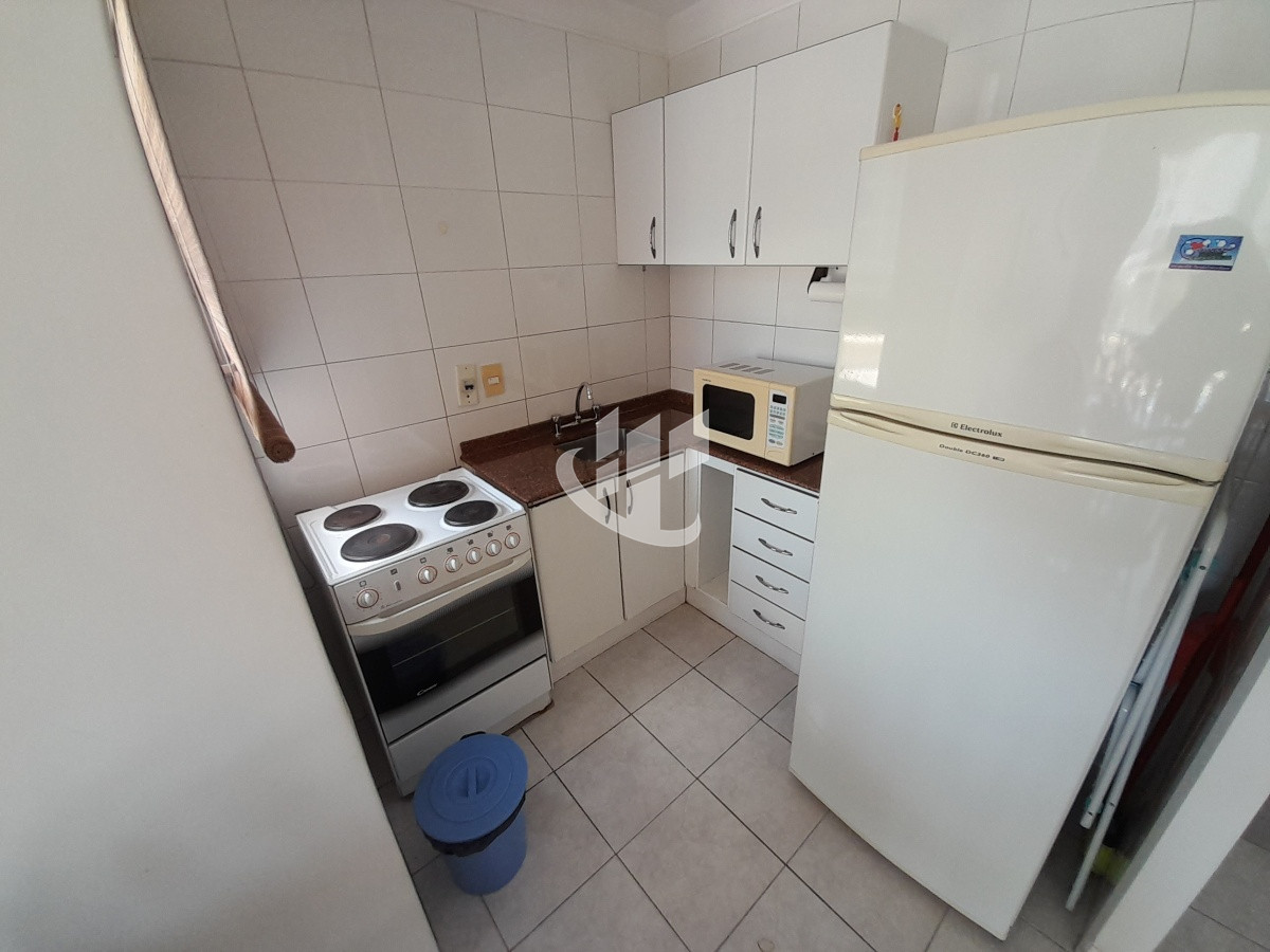 Apartamento ID.2155 - PUNTA DEL ESTE A METROS DE MANSA Y BRAVA EDIFICIO CON AMENITIES 1 DORM Y MEDIO PARA 6 PERSONAS