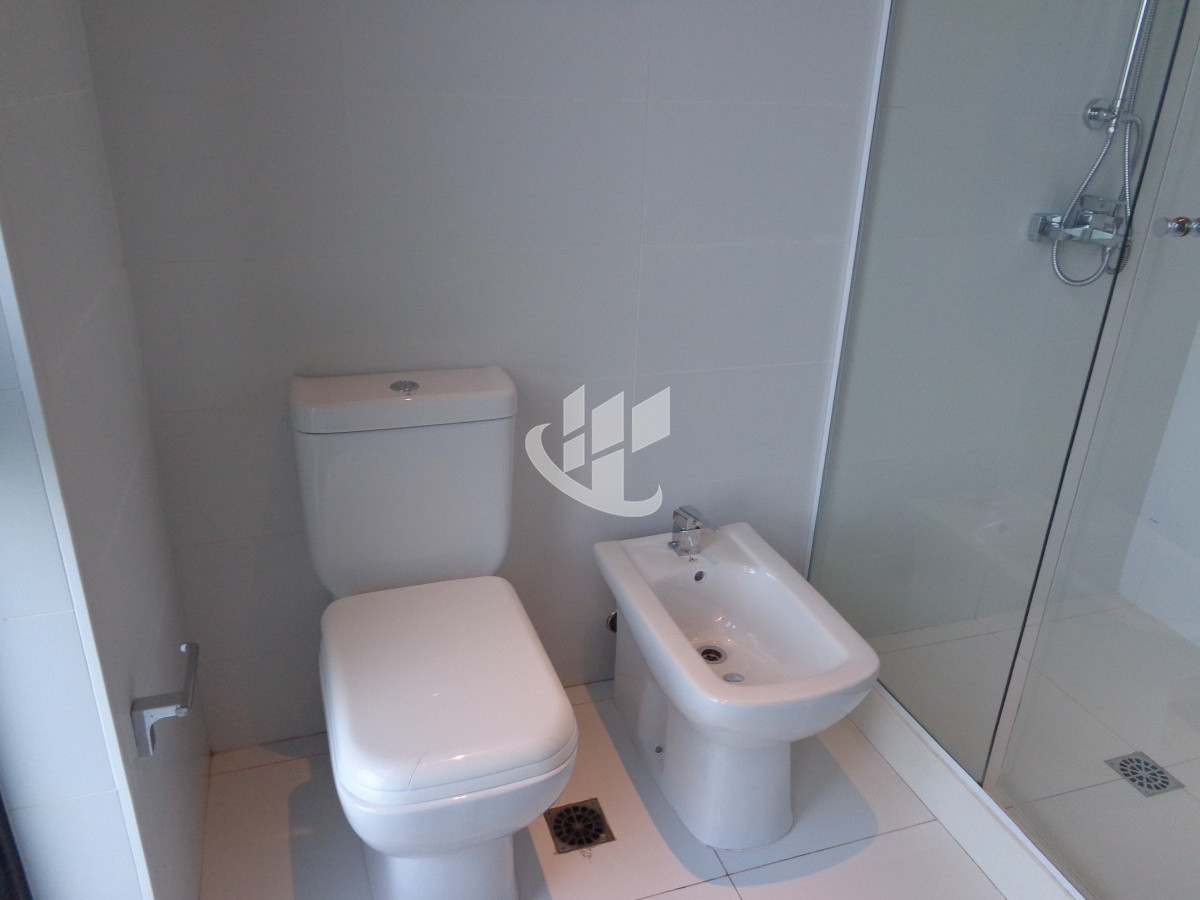 Apartamento ID.1630 - PUNTA DEL ESTE APARTAMENTO 3 DORMITORIOS PISCINA INTERIOR Y EXTERIOR 