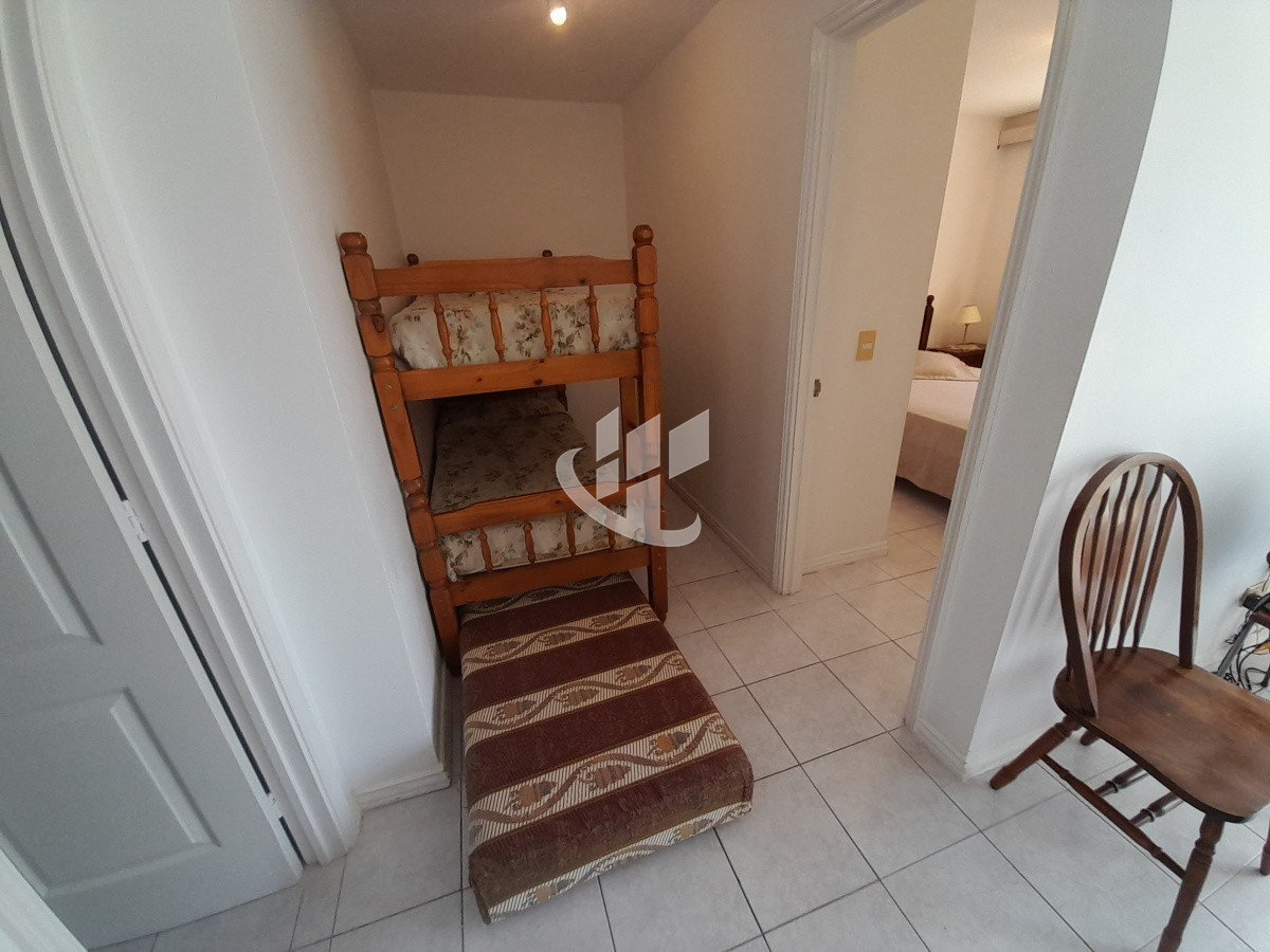 Apartamento ID.2155 - PUNTA DEL ESTE A METROS DE MANSA Y BRAVA EDIFICIO CON AMENITIES 1 DORM Y MEDIO PARA 6 PERSONAS