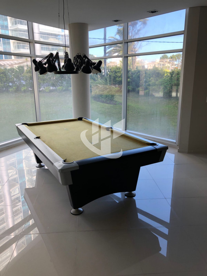 Apartamento ID.1625 - PUNTA DEL ESTE MANSA 3 DORMITORIOS Y DEPENDENCIA EXCELENTE VISTA AL MAR!!! 