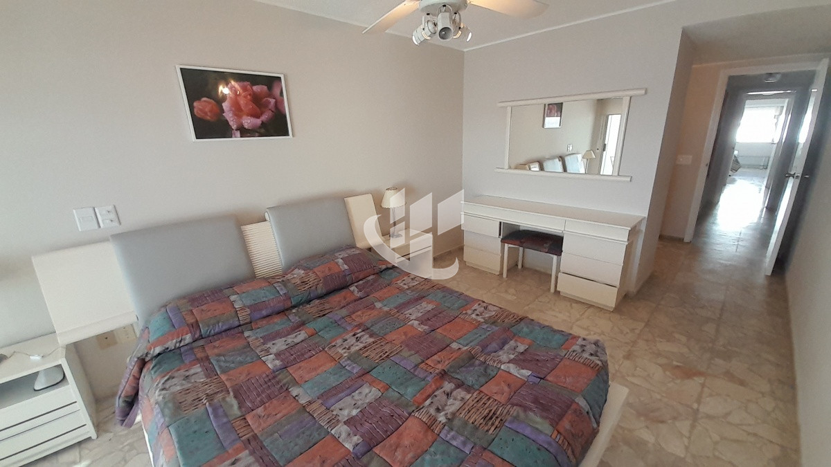 Apartamento ID.1452 - PUNTA DEL ESTE MANSA PARA 7 VISTA ESPECTACULAR!!!