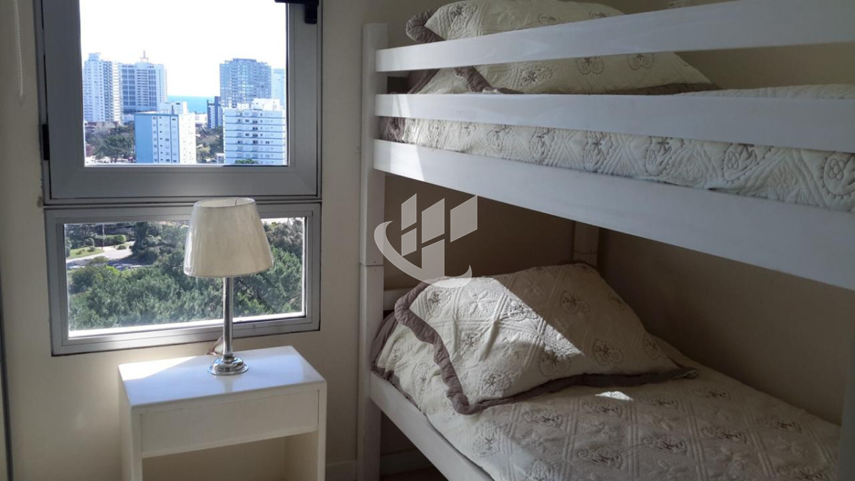 Apartamento ID.2093 - PUnTA DEL ESTE OCEAN DRIVE 1 DORM Y MEDIO EXCELENTE VISTA!!!
