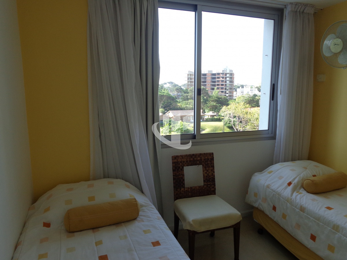 Apartamento ID.1453 - PUNTA DEL ESTE APARTAMENTO 3 DORMITORIOS ZONA BRAVA