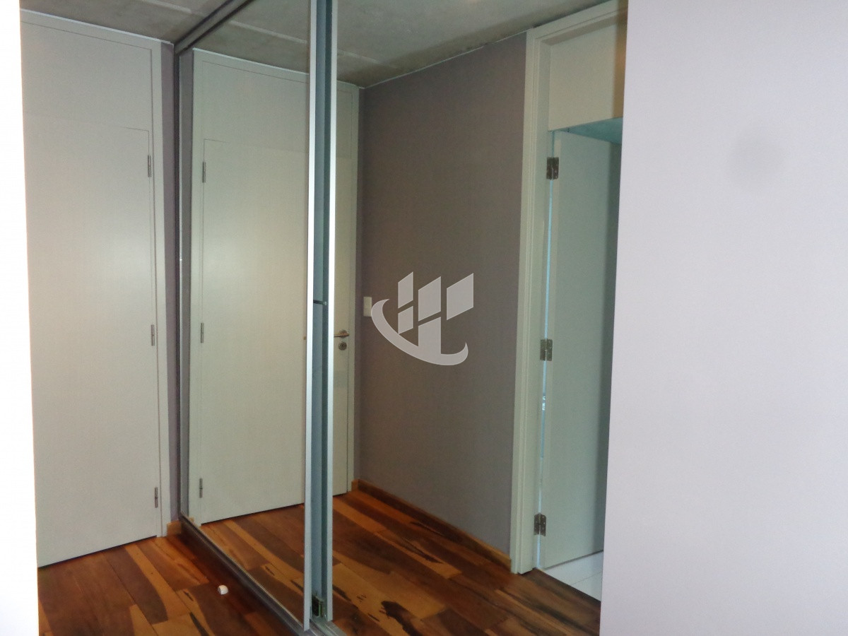 Apartamento ID.1630 - PUNTA DEL ESTE APARTAMENTO 3 DORMITORIOS PISCINA INTERIOR Y EXTERIOR 
