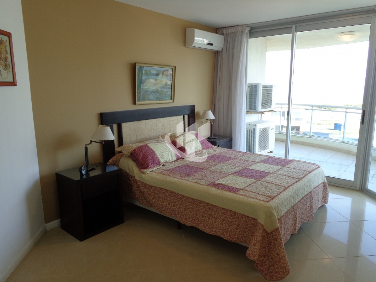 Apartamento ID.1453 - PUNTA DEL ESTE APARTAMENTO 3 DORMITORIOS ZONA BRAVA