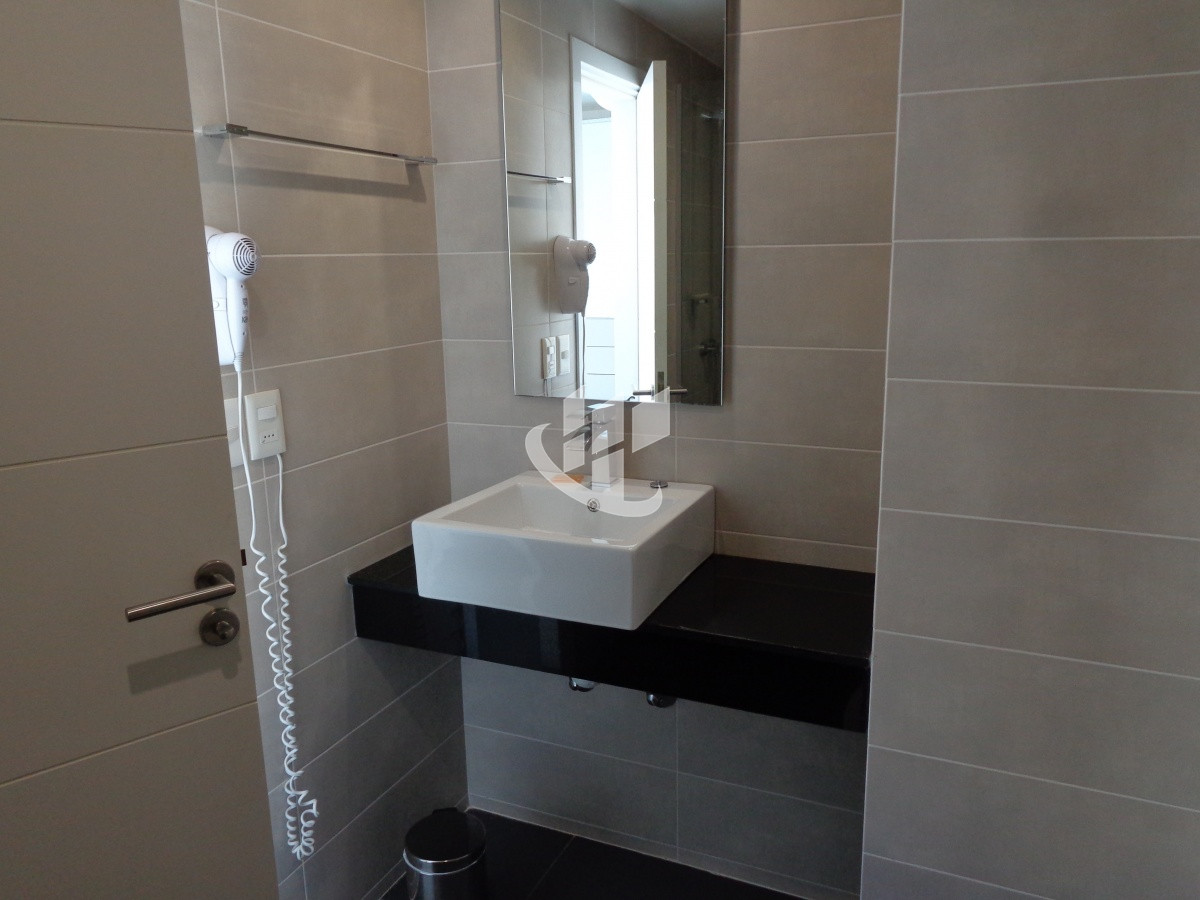 Apartamento ID.2096 - PUNTA DEL ESTE APARTAMENTO EN PENINSULA  2 DORMITORIOS Y 2 BAÑOS EN VENTA