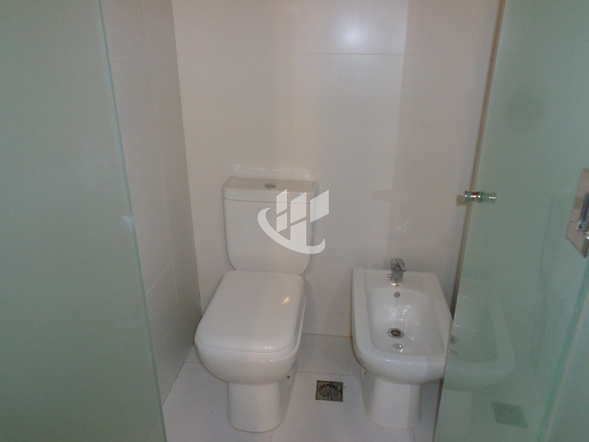 Apartamento ID.1630 - PUNTA DEL ESTE APARTAMENTO 3 DORMITORIOS PISCINA INTERIOR Y EXTERIOR 