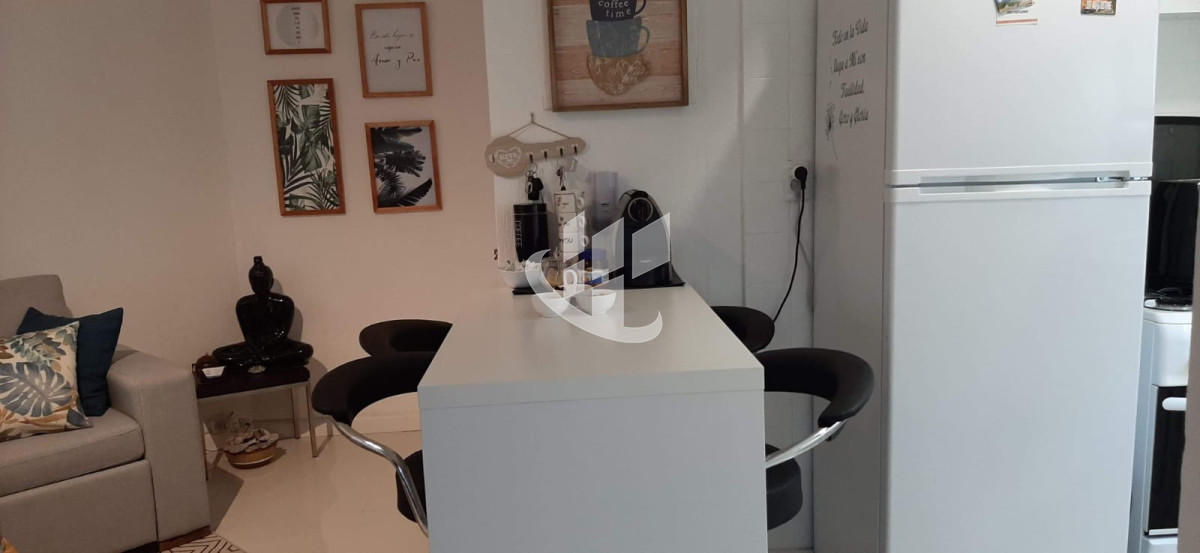 Apartamento ID.2103 - PUNTA DEL ESTE AV ITALIA A METROS DE PDA 3 MANSA Y BRAVA 