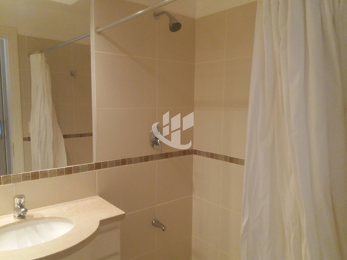 Apartamento ID.2099 - PUNTA DEL ESTE BRAVA FRENTE AL MAR! COMODO APTO 3 DORM Y DEP BALCON CON PARRILLERO ! 