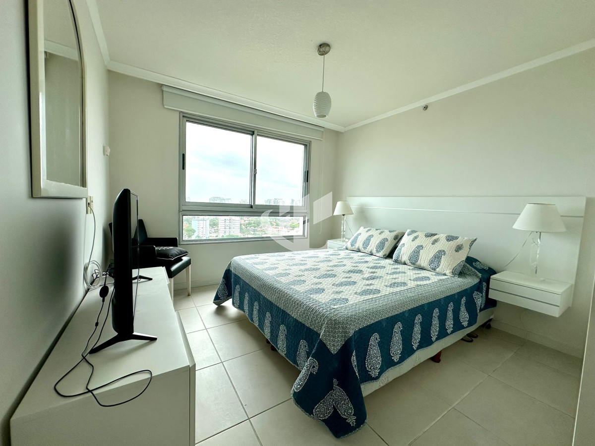 Apartamento ID.2095 - PUNTA DEL ESTE BRAVA OCEAN DRIVE 2 DORMITORIOS 