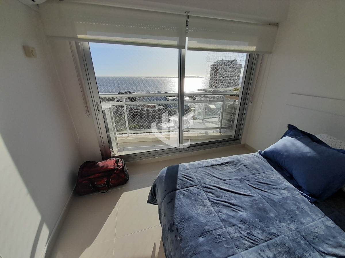 Apartamento ID.1625 - PUNTA DEL ESTE MANSA 3 DORMITORIOS Y DEPENDENCIA EXCELENTE VISTA AL MAR!!! 