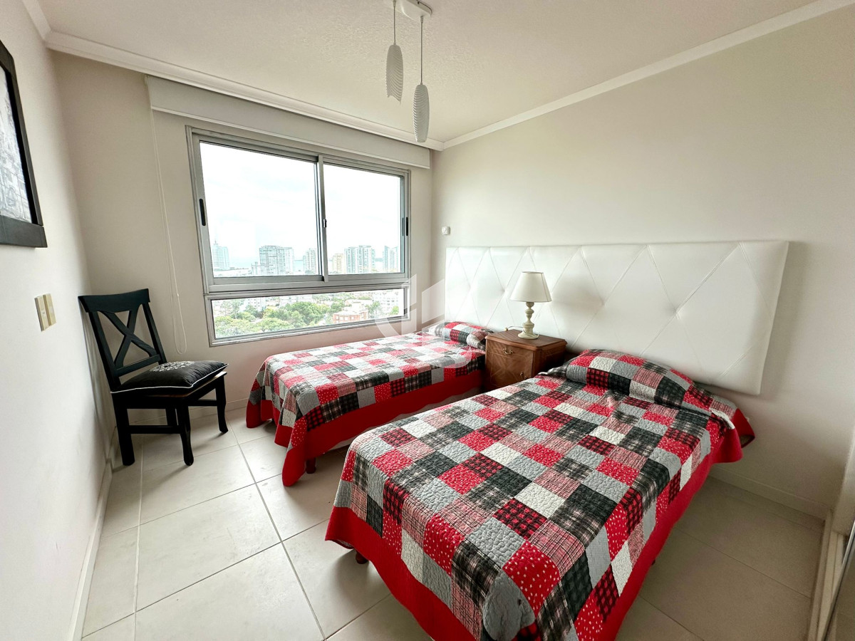 Apartamento ID.2095 - PUNTA DEL ESTE BRAVA OCEAN DRIVE 2 DORMITORIOS 
