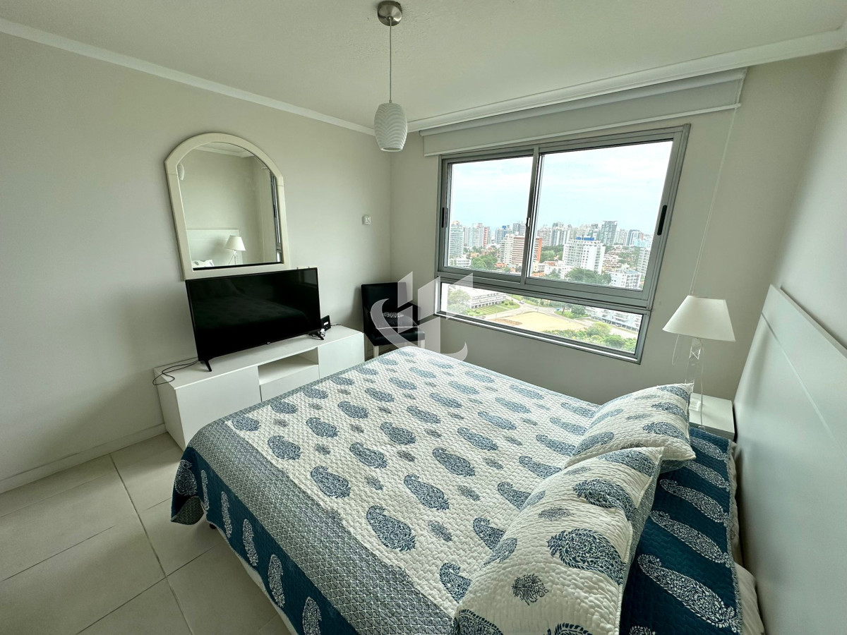 Apartamento ID.2095 - PUNTA DEL ESTE BRAVA OCEAN DRIVE 2 DORMITORIOS 