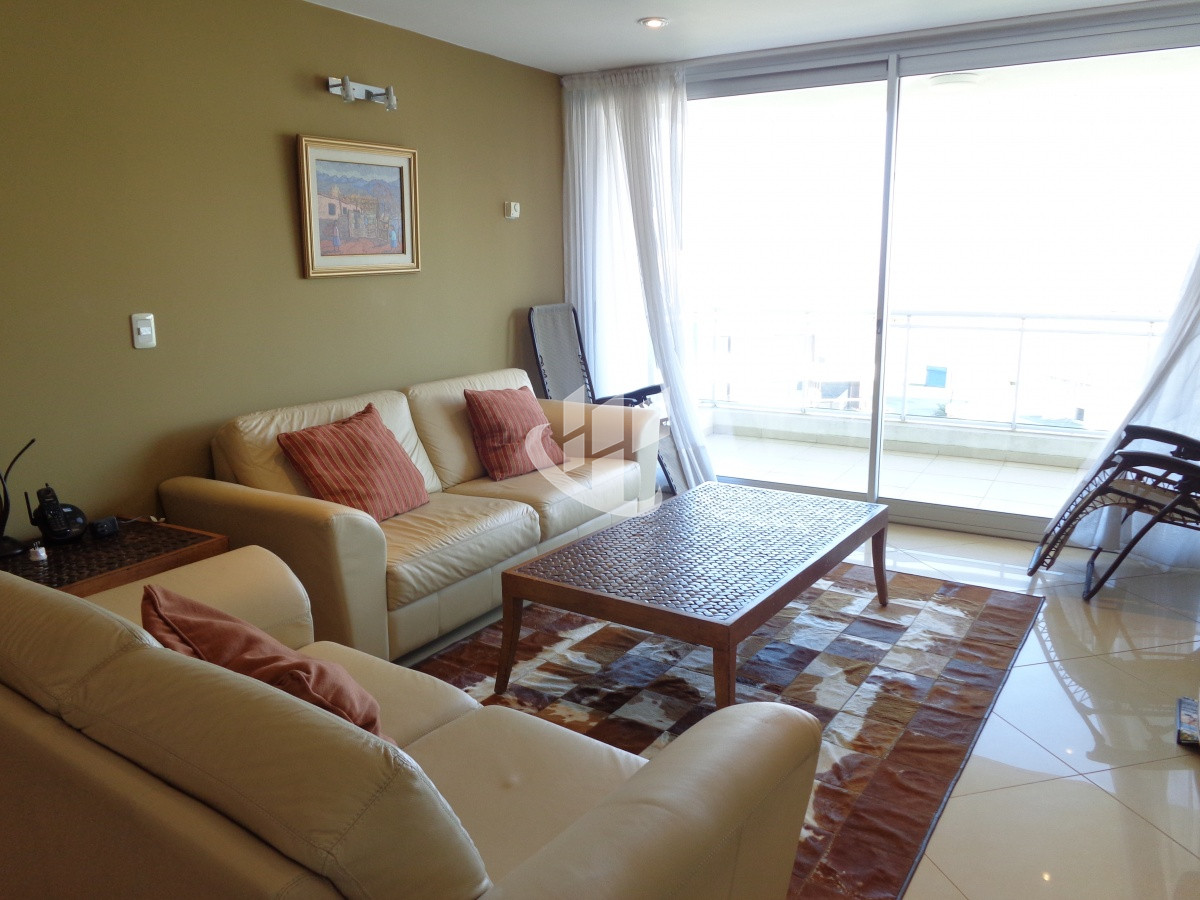 Apartamento ID.1453 - PUNTA DEL ESTE APARTAMENTO 3 DORMITORIOS ZONA BRAVA