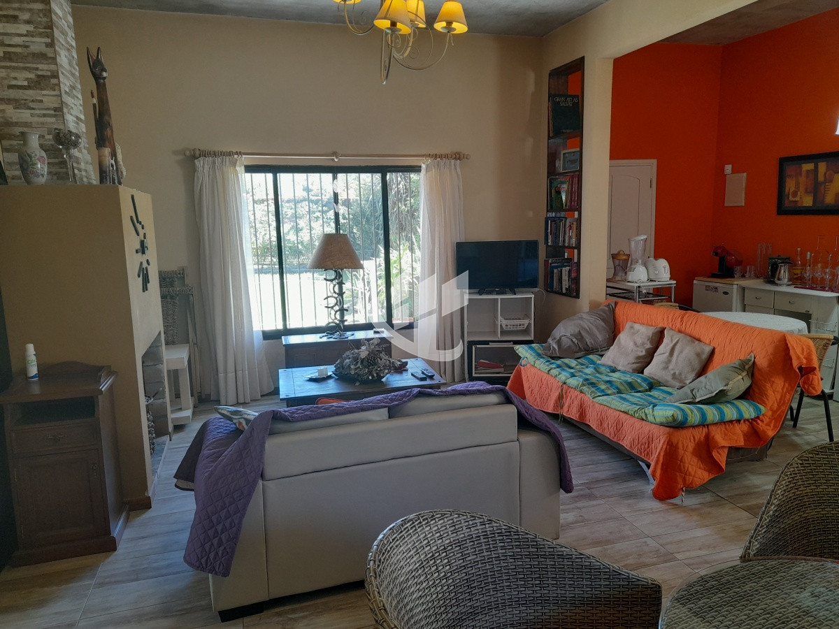 Casa ID.1505 - MANANTIALES BRIO BUENOS AIRES CASA MUY COMODA DE 2 DORMITORIOS CON PISCINA